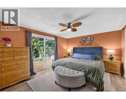 3115 Juniper Drive, Naramata, BC V0H1N1 Photo 11