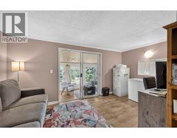 3115 Juniper Drive, Naramata, BC V0H1N1 Photo 19