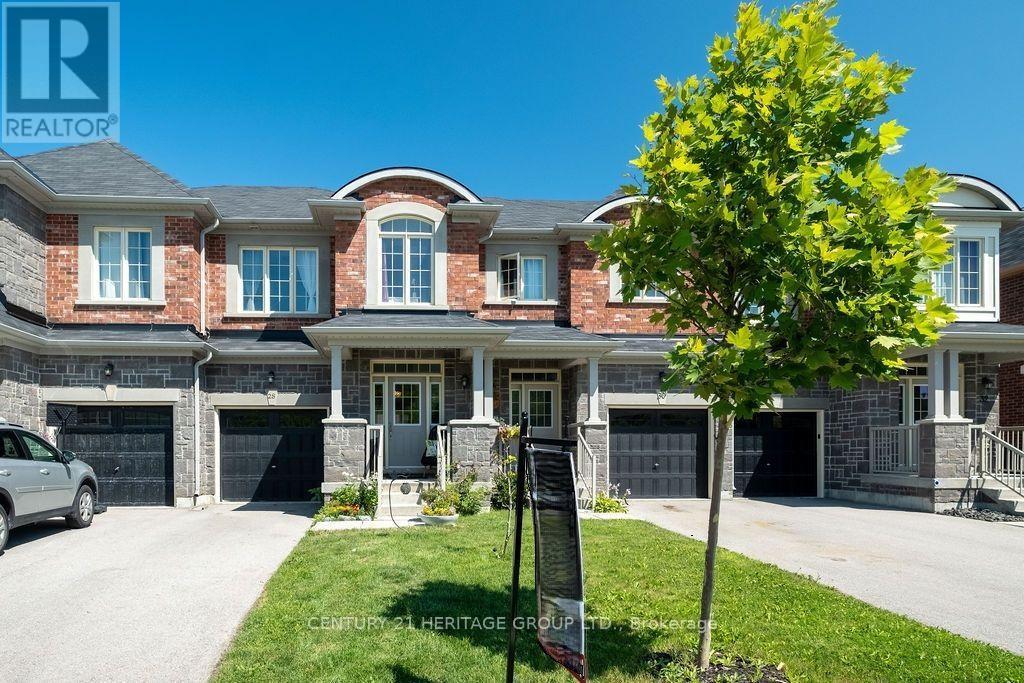 28 CUPPLES FARM LANE, East Gwillimbury (Mt Albert) — photo 2