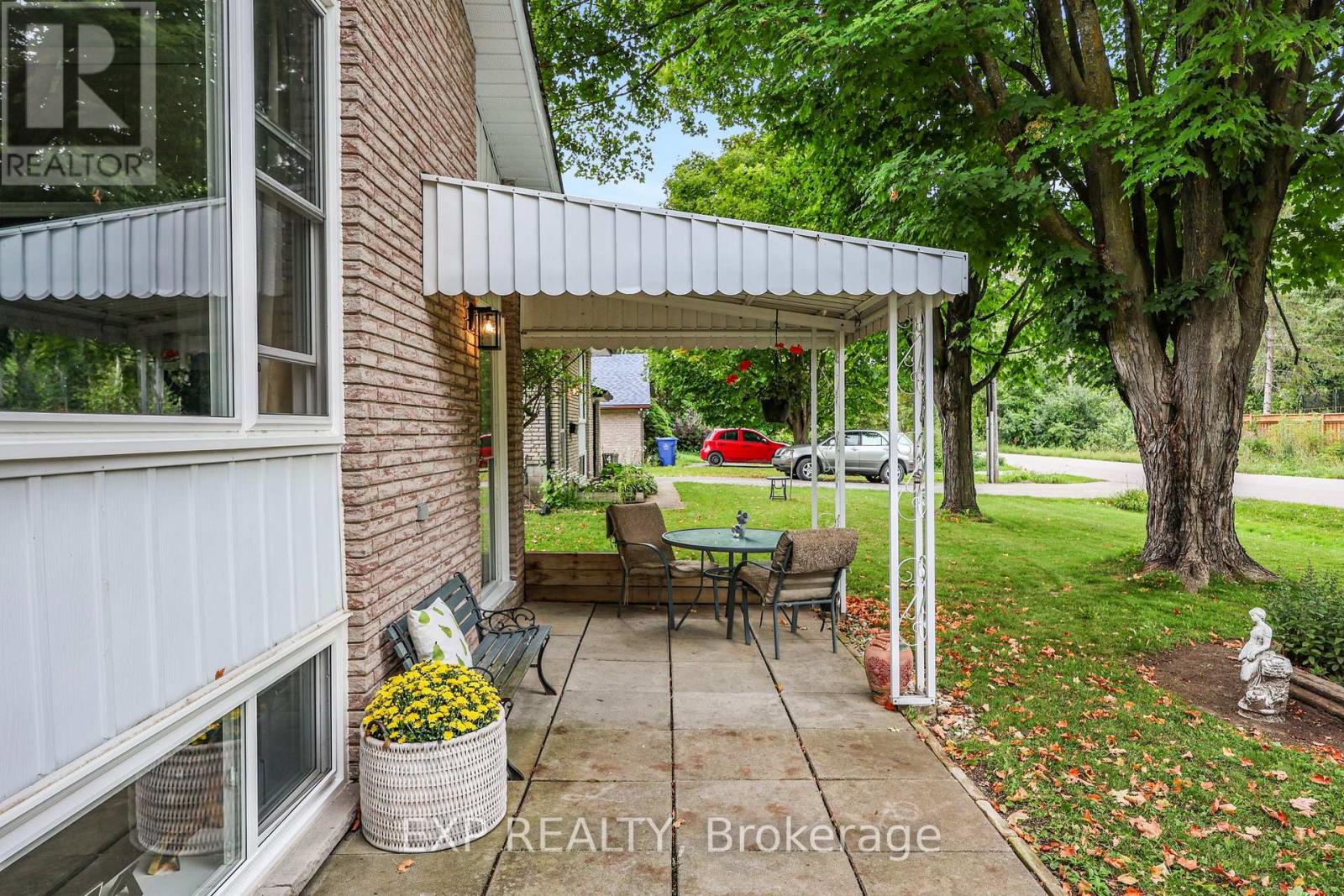 19 FAIRCREST AVENUE, Georgina (Sutton & Jackson's Point) — photo 3
