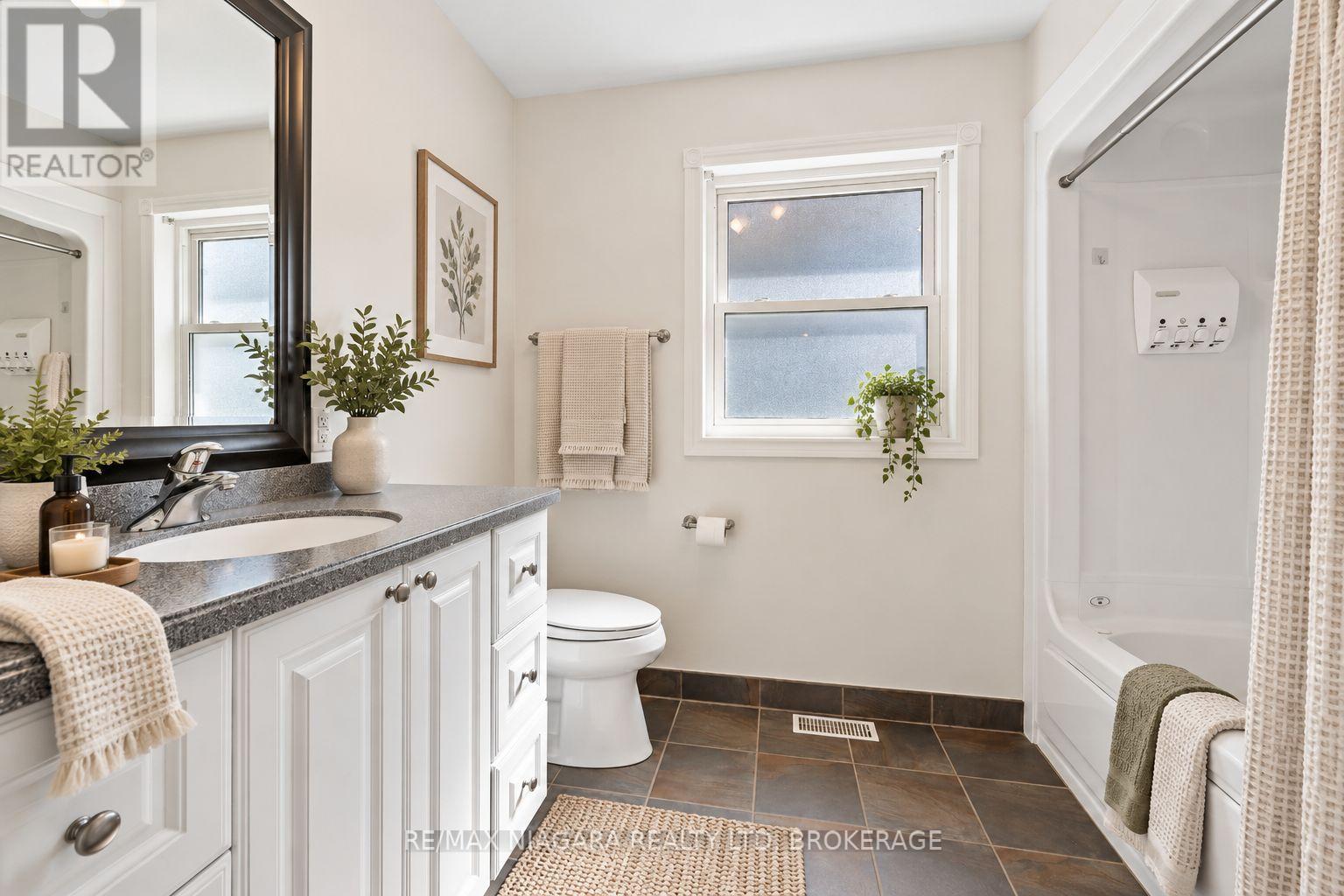 5671 HIGHLAND AVENUE - Image 24