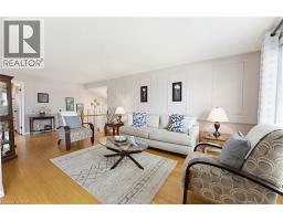 4pc Bathroom - 26 Rivercrest Road, Hamilton, ON L8E1M9 Photo 7