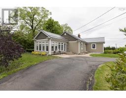 2 Lamy Street, Amherst, NS B4H3T9 Photo 44