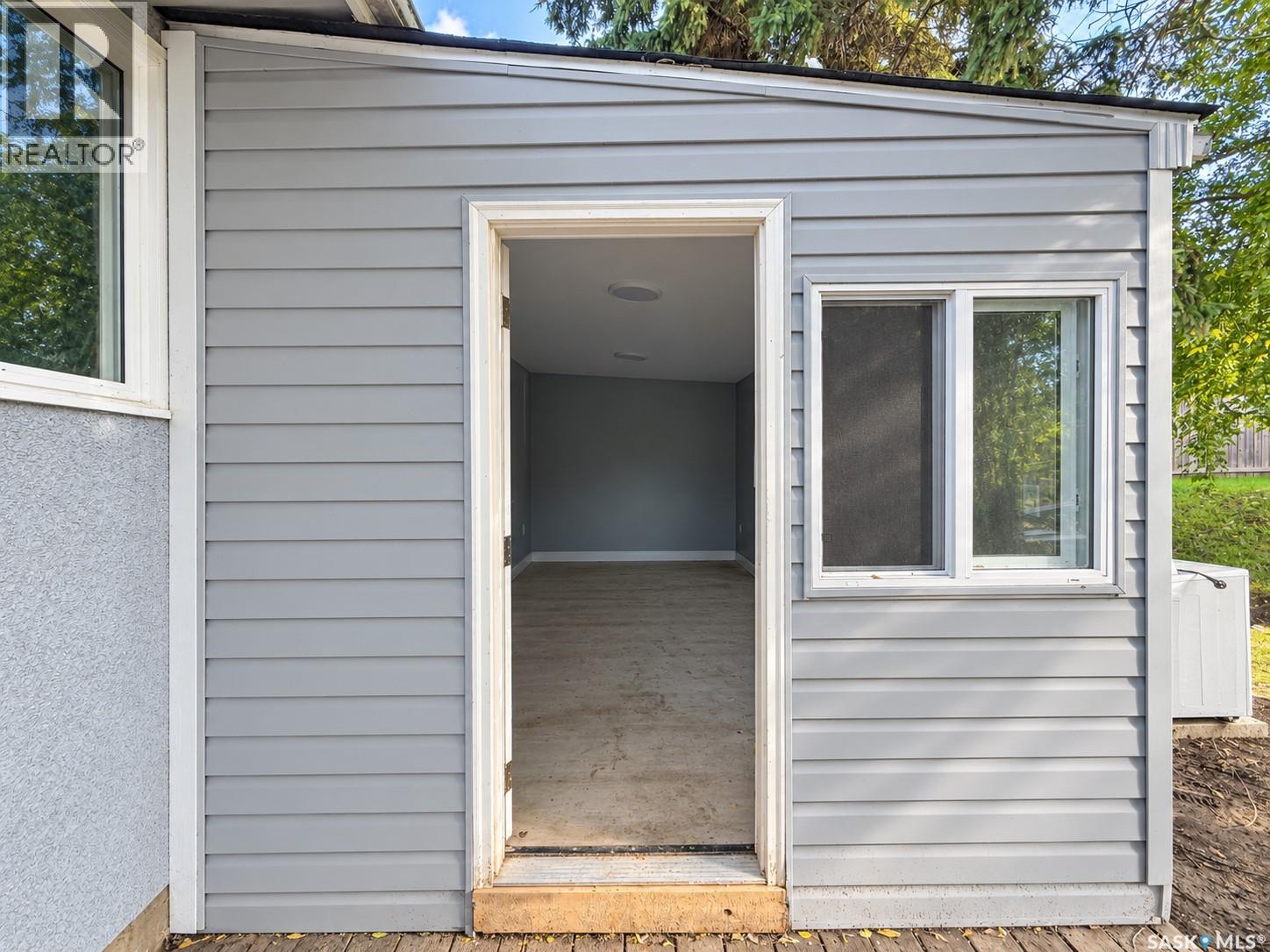 30 Confederation CRESCENT, Saskatoon — photo 8