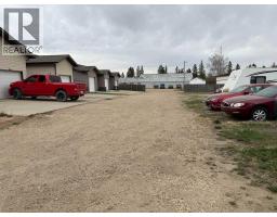 5311 57 Avenue, Ponoka, AB T4J0B1 Photo 10