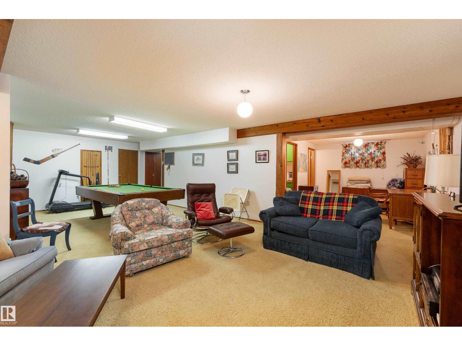 8531 94 AV - Image 45