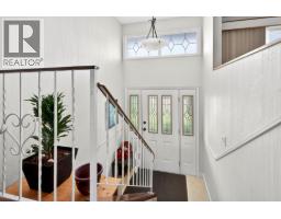 Primary Bedroom - 820 Invermere Court, Kamloops, BC V2B7T4 Photo 11