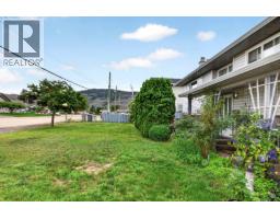 820 Invermere Court, Kamloops, BC V2B7T4 Photo 37