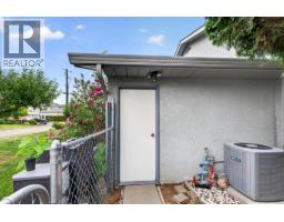 820 Invermere Court, Kamloops, BC V2B7T4 Photo 18