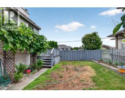 820 Invermere Court, Kamloops, BC V2B7T4 Photo 39