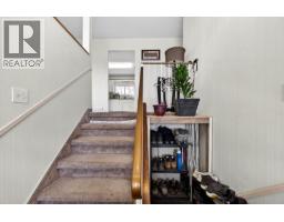 Bedroom - 820 Invermere Court, Kamloops, BC V2B7T4 Photo 10