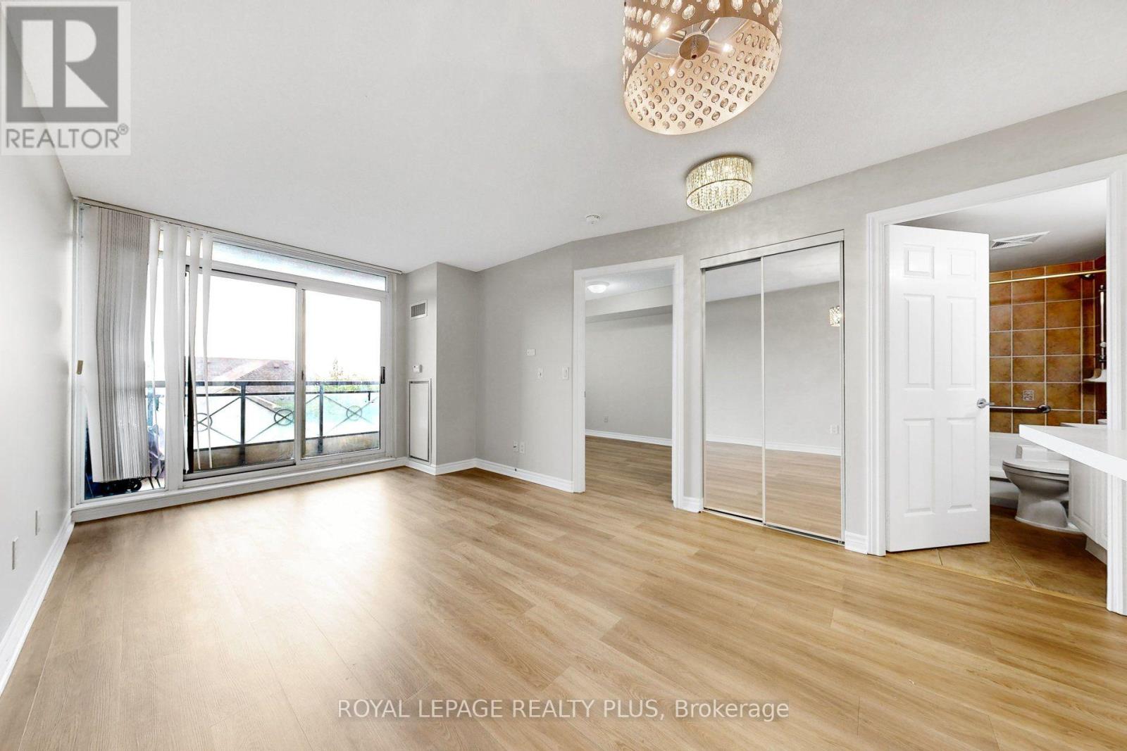 #408 2379 CENTRAL PARK DRIVE - 18