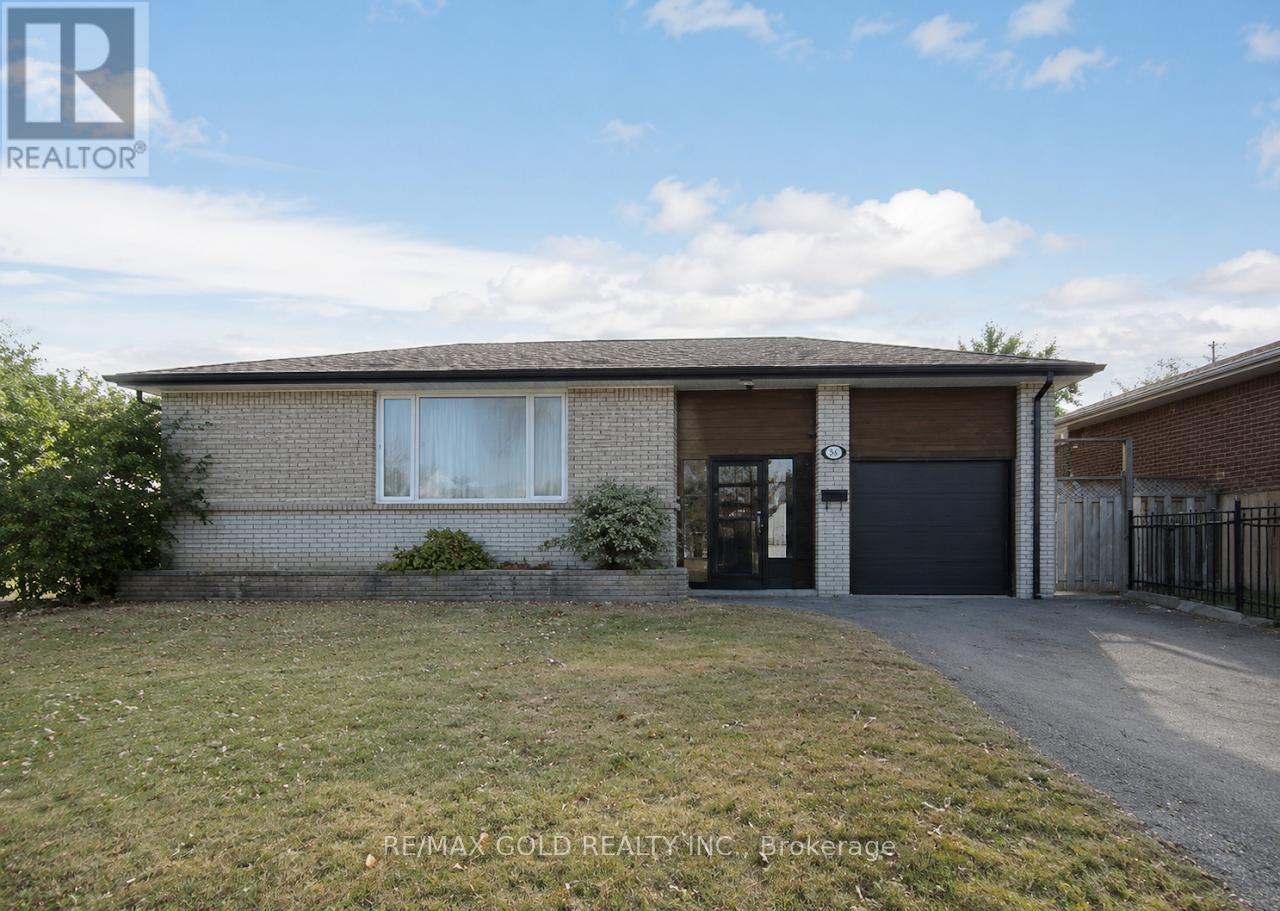 58 KINGSMERE CRESCENT, Brampton (Northwood Park)