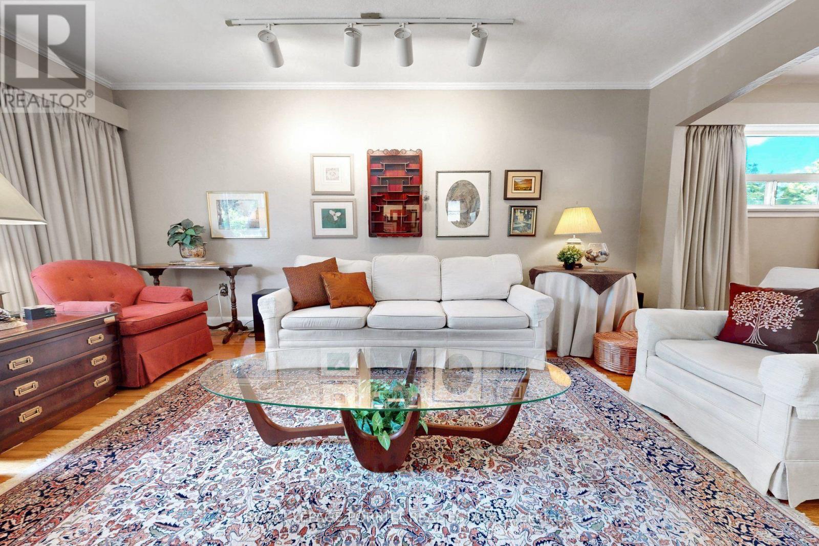 79 BURLINGAME ROAD, Toronto (Alderwood) — photo 3