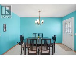 Living room - 58 Martin Crossing Court Ne, Calgary, AB T3J3P3 Photo 13