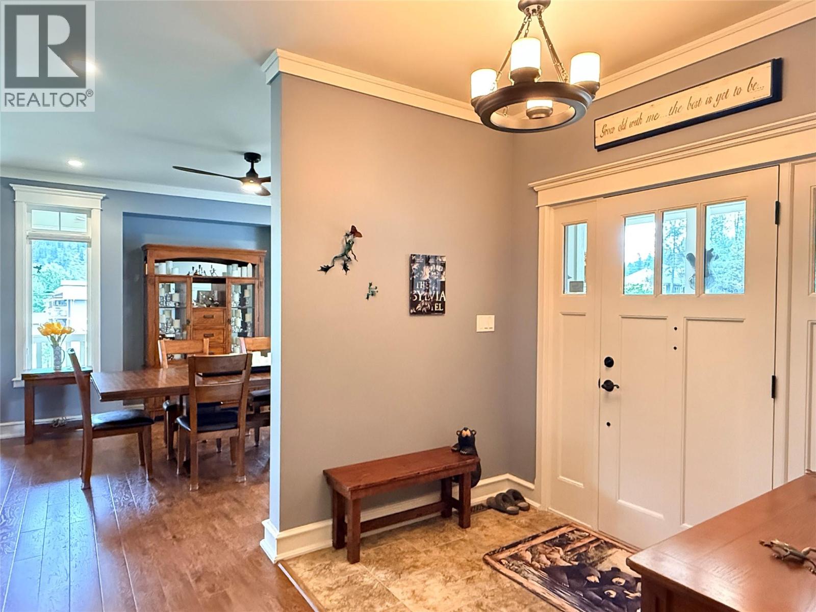 190 1st Avenue, Christina Lake — photo 6