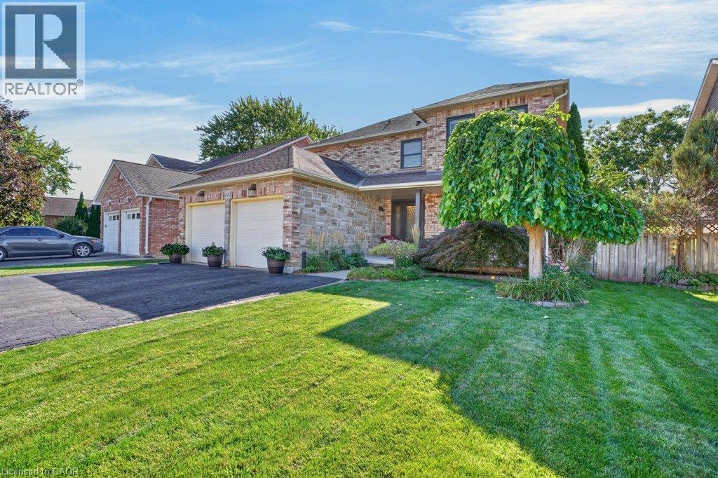 12 BEASLEY Crescent, Cambridge — photo 2