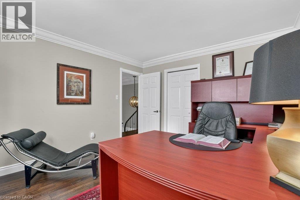 12 BEASLEY Crescent - Image 22