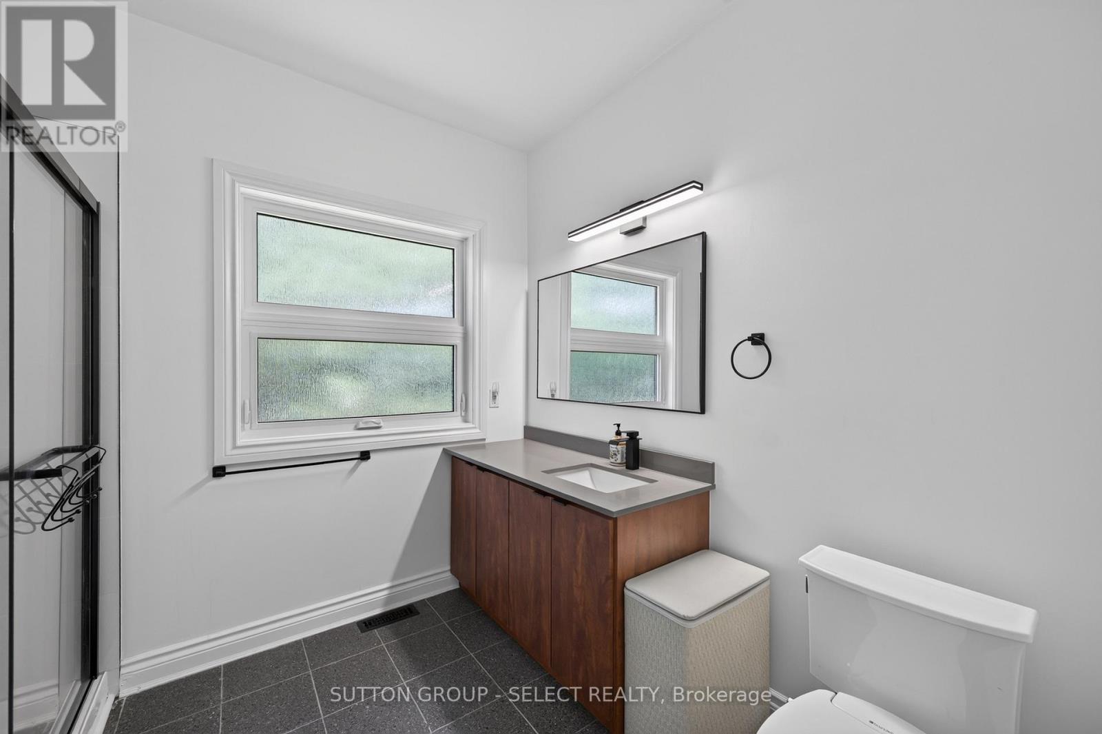 768 FRANKLINWAY CRESCENT - Image 31