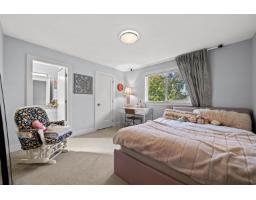 16735 17a Avenue, Surrey, BC V3Z0T3 Photo 19
