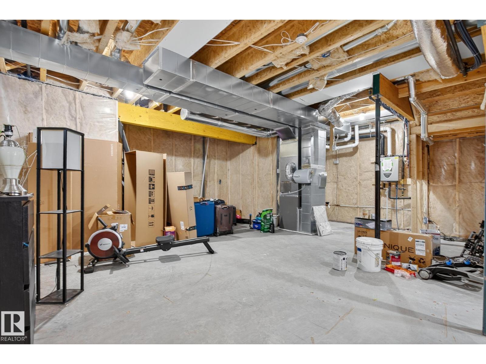 3316 158 ST SW - 47