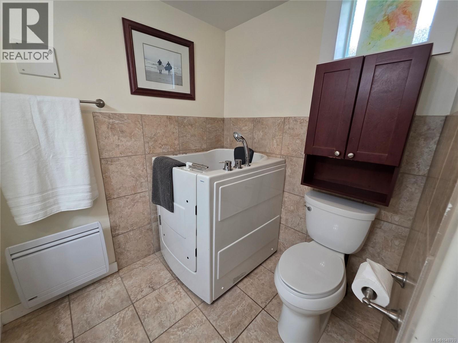 4040 Clegg Cres S - Image 16
