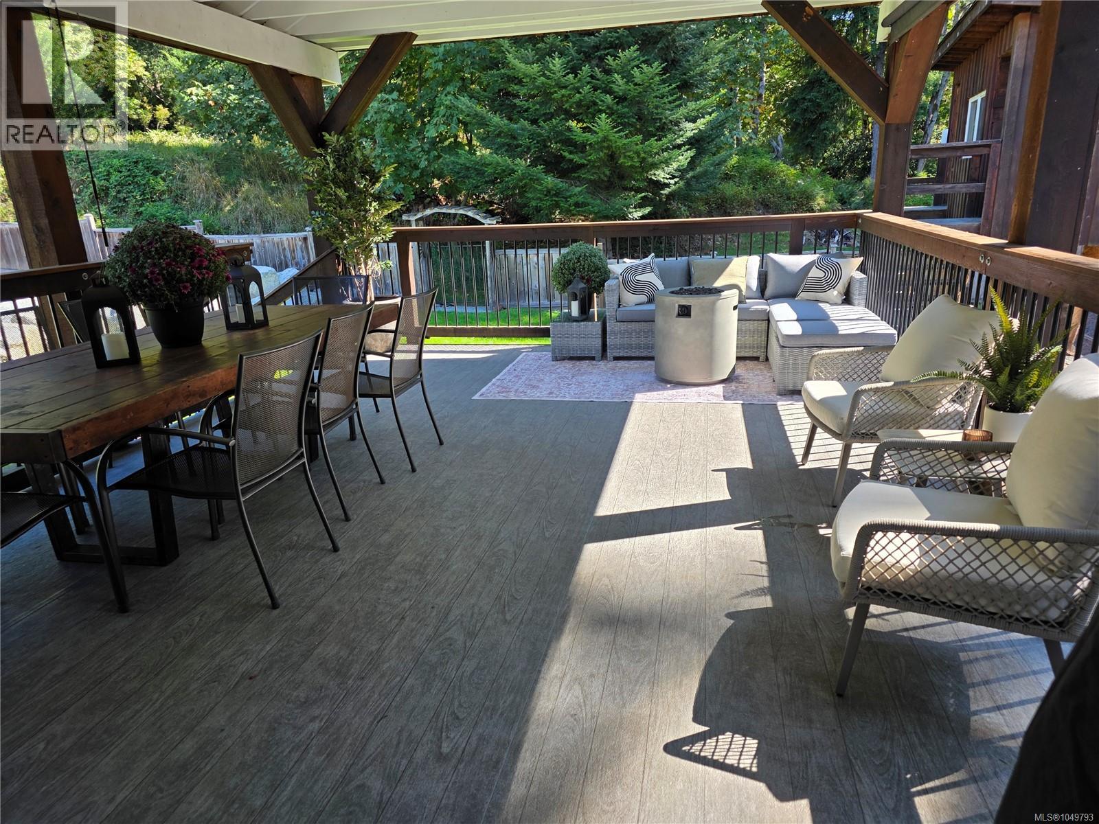 4040 Clegg Cres S - Image 28