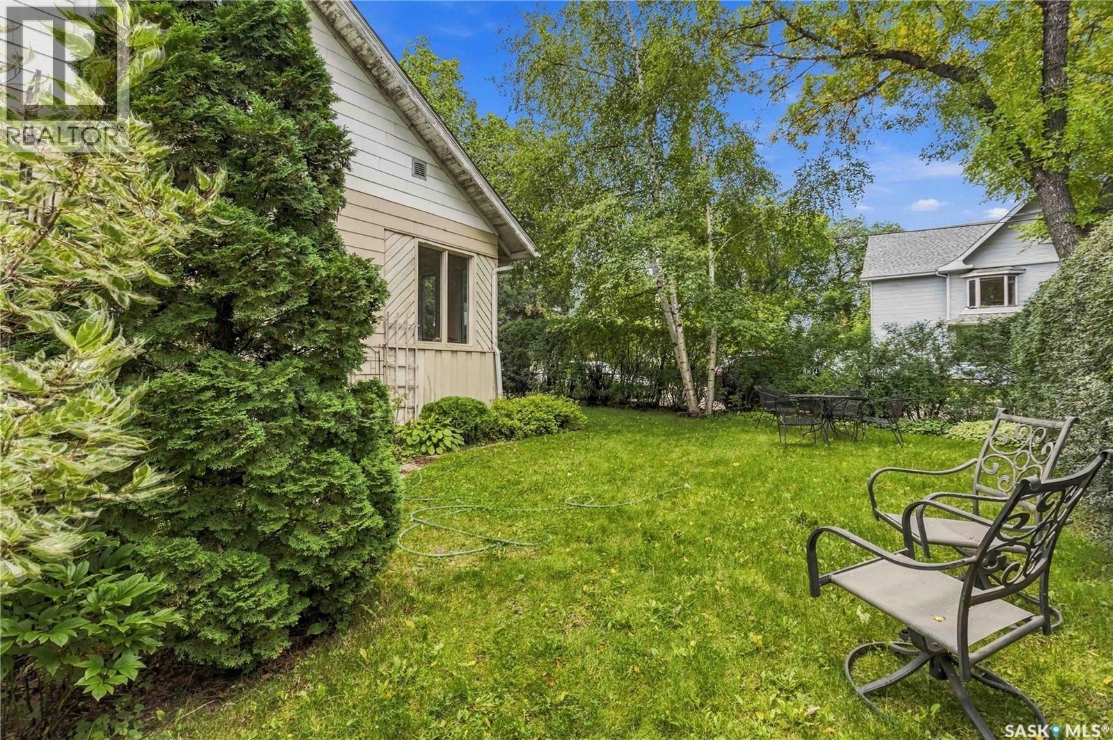 507 11th STREET E - 22