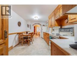 954 Hochelaga Street W, Moose Jaw, SK S6H2H8 Photo 10