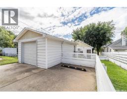 954 Hochelaga Street W, Moose Jaw, SK S6H2H8 Photo 32