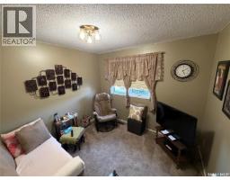 Family room - 615 Main Street, Hudson Bay, SK S0E0Y0 Photo 13