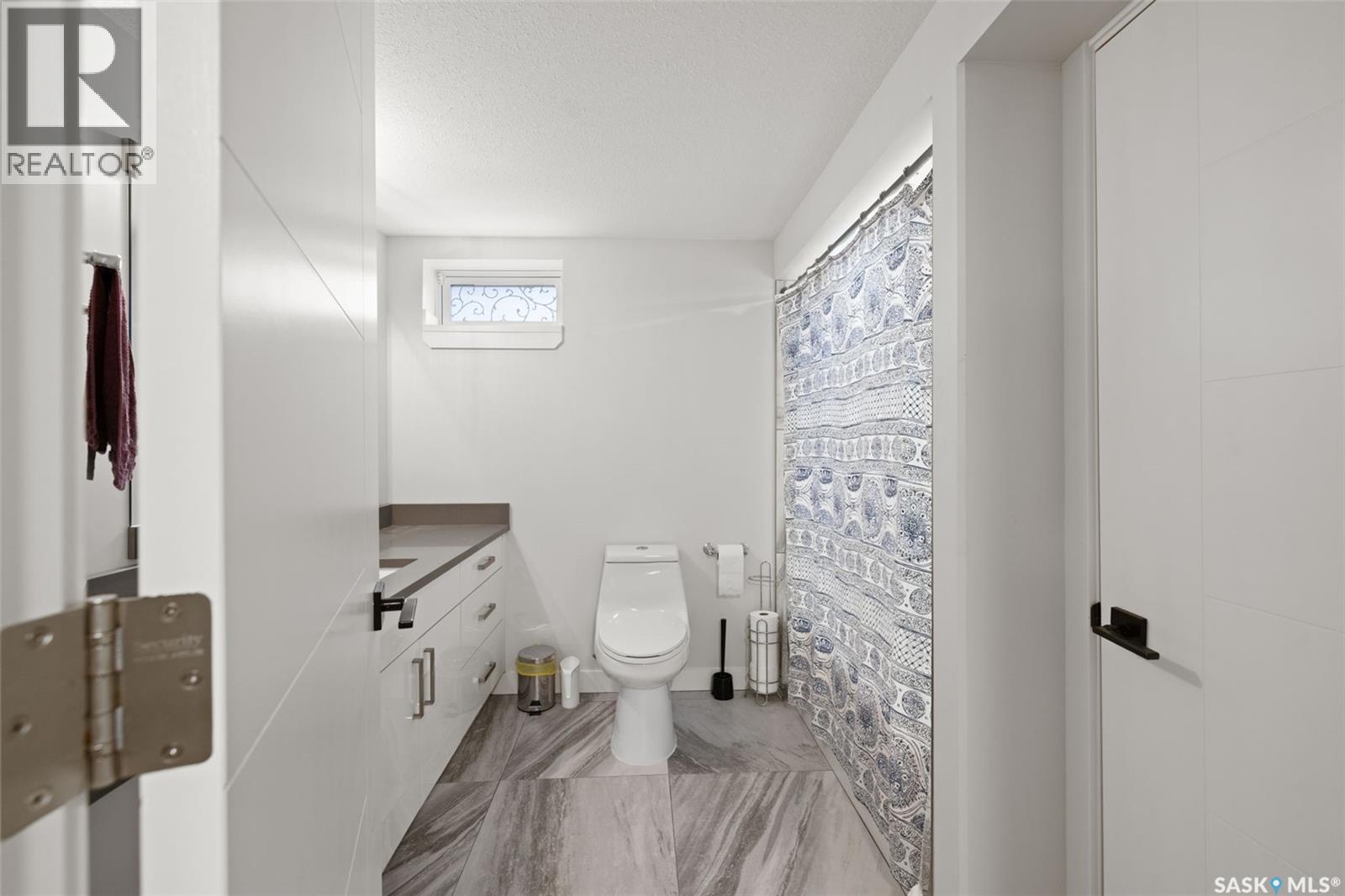 604 Inver CRESCENT E - Image 30