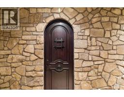 39 Red Willow Crescent W, Rural Foothills County, AB T1S3J7 Photo 32