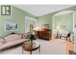 Living room - 136 Blair Road, Cambridge, ON N1S2J4 Photo 11