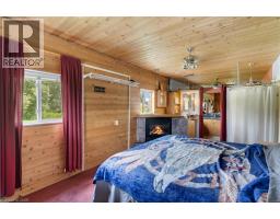 Family room - 2172 Centre Road, Flamborough, ON L0P1B0 Photo 18