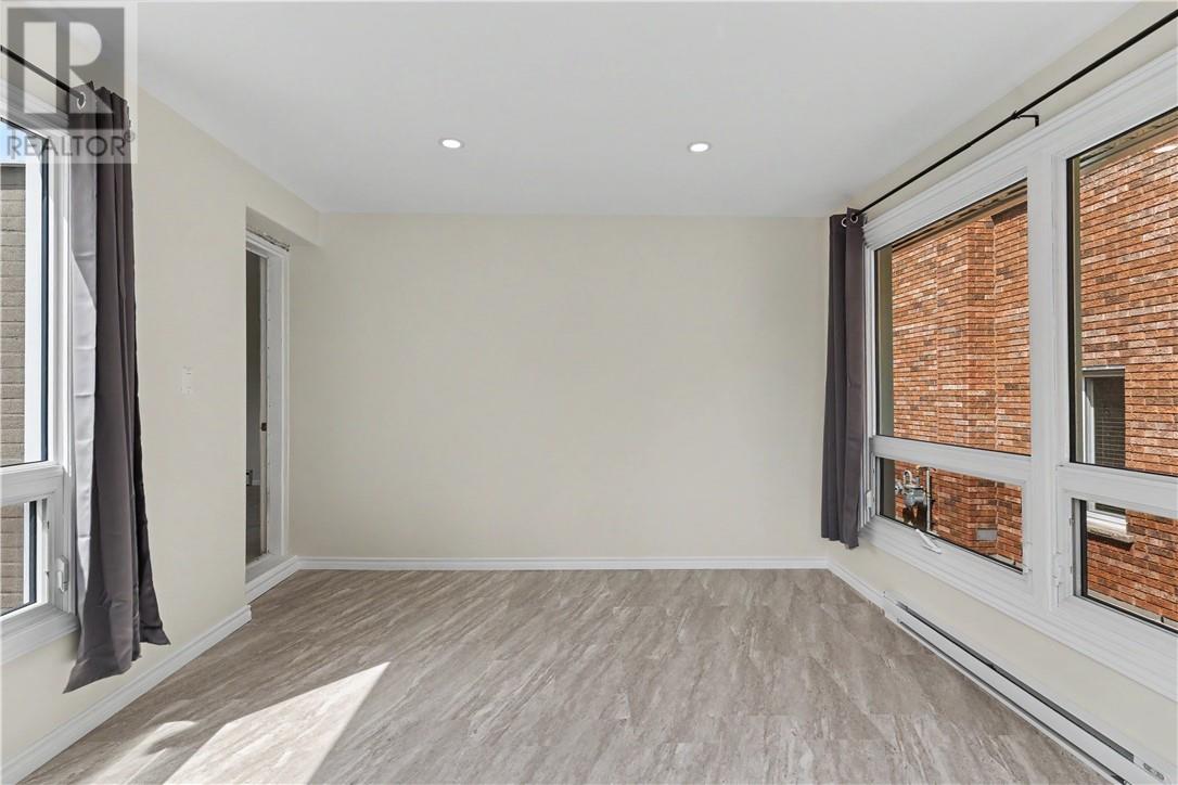 1286 Lauzon Avenue - Image 21