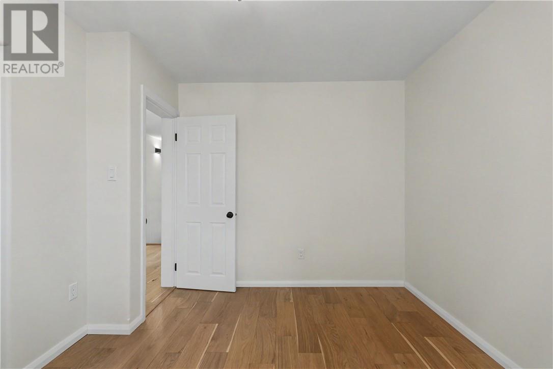 1286 Lauzon Avenue - Image 26