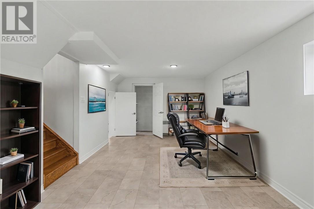 1286 Lauzon Avenue - Image 40