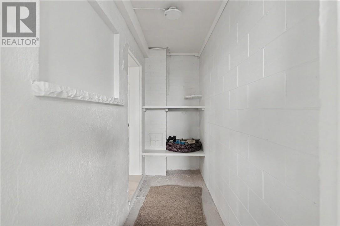 1286 Lauzon Avenue - Image 45