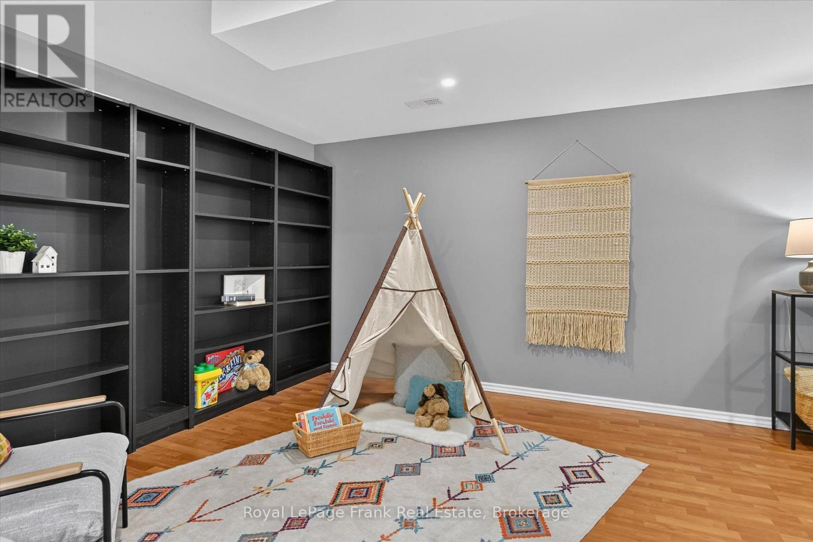2439 DENURE DRIVE - Image 31