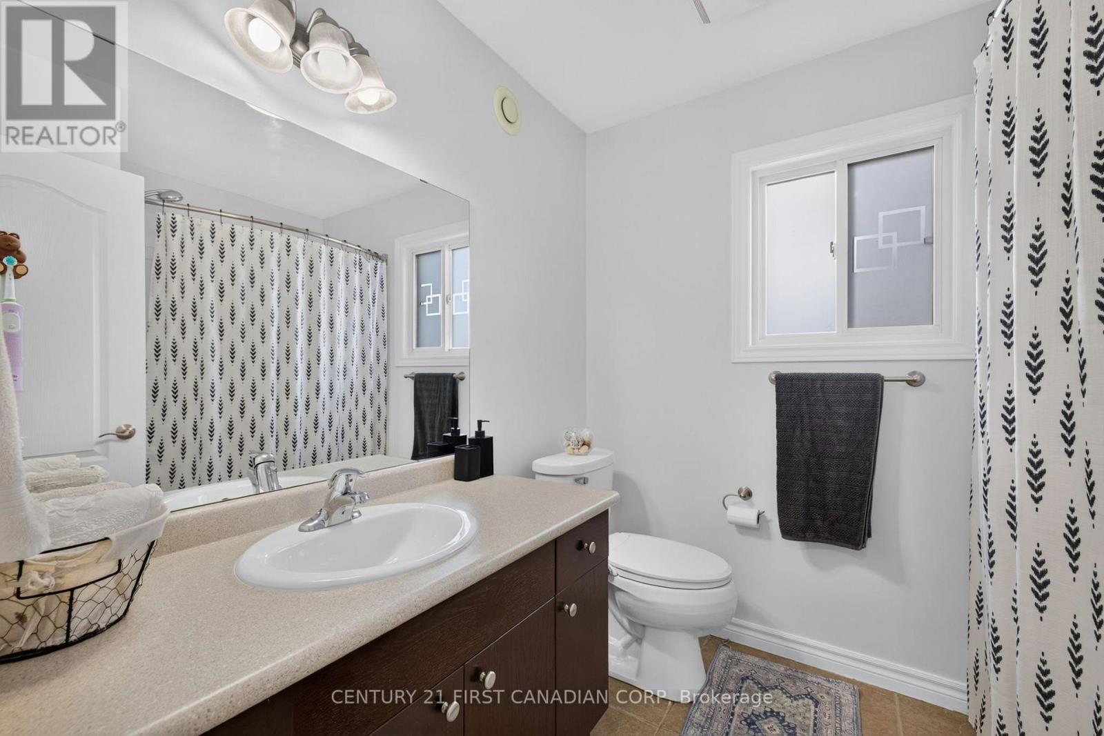 1213 SMITHER ROAD - Image 35