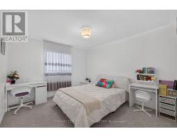 1213 Smither Road, London North, ON N6G0C2 Photo 33