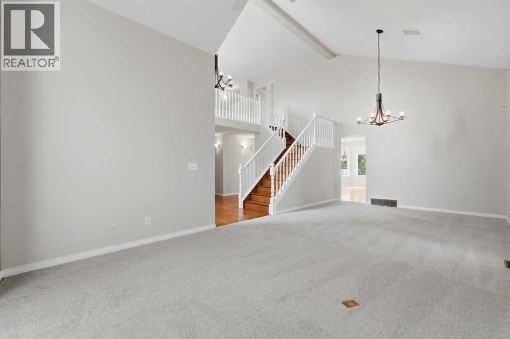 872 Sierra Morena Court SW, Calgary — photo 4