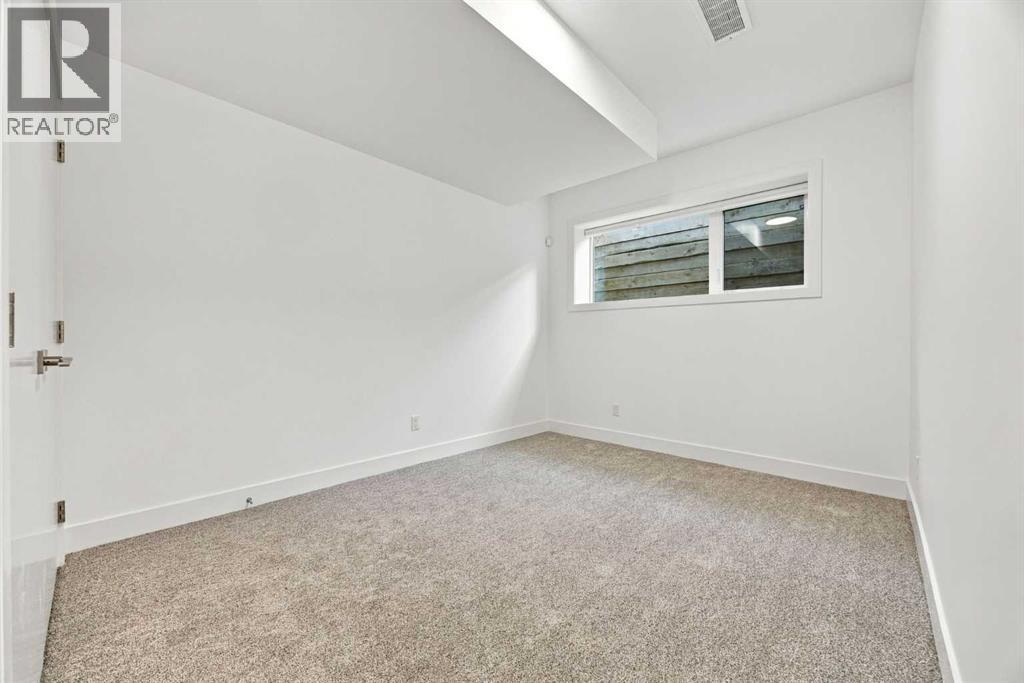 1105 Child Avenue NE - Image 41