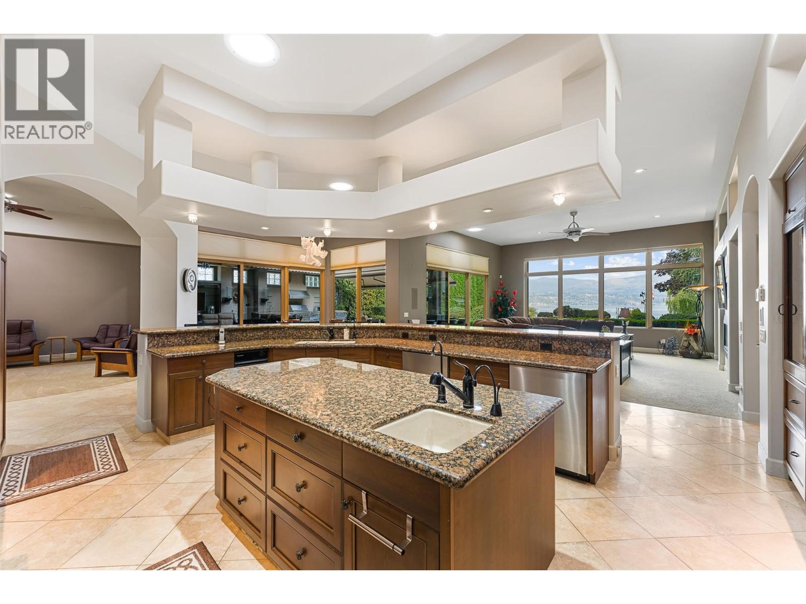 4244 Hobson Road, Kelowna