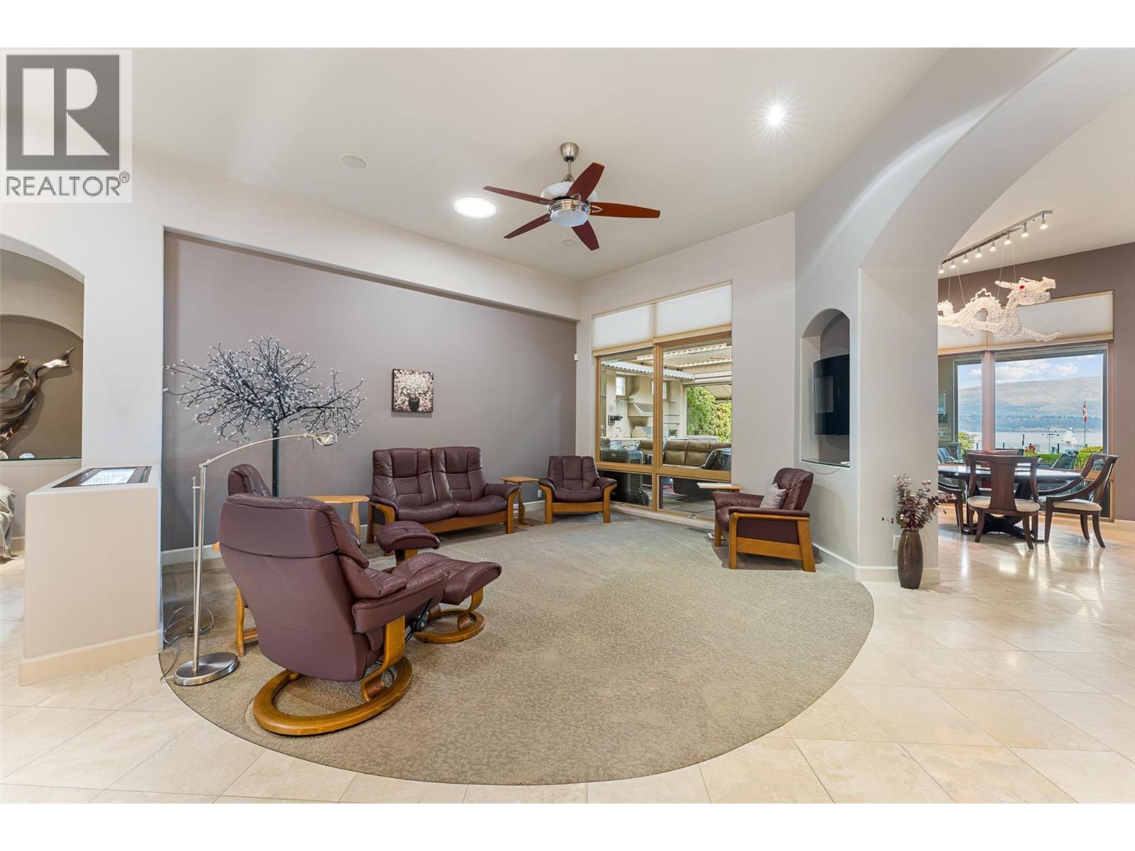 4244 Hobson Road, Kelowna
