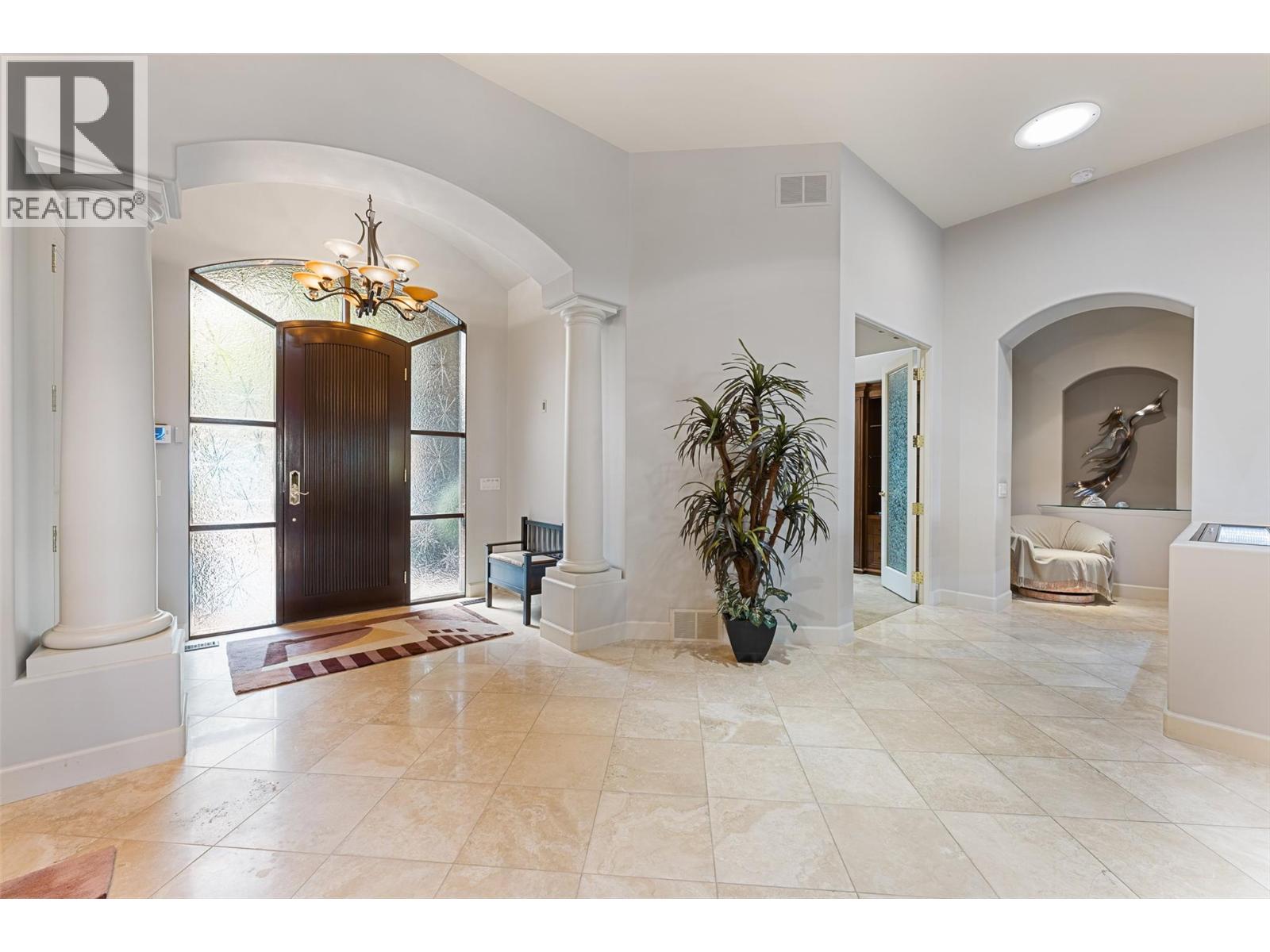 4244 Hobson Road, Kelowna