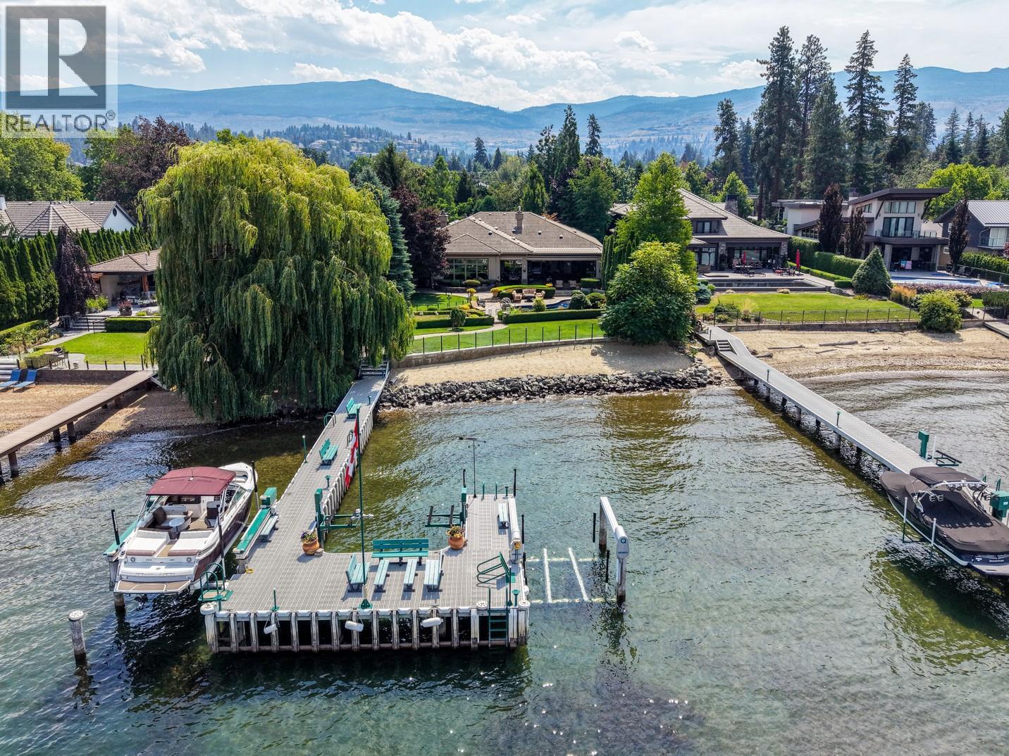 4244 Hobson Road, Kelowna