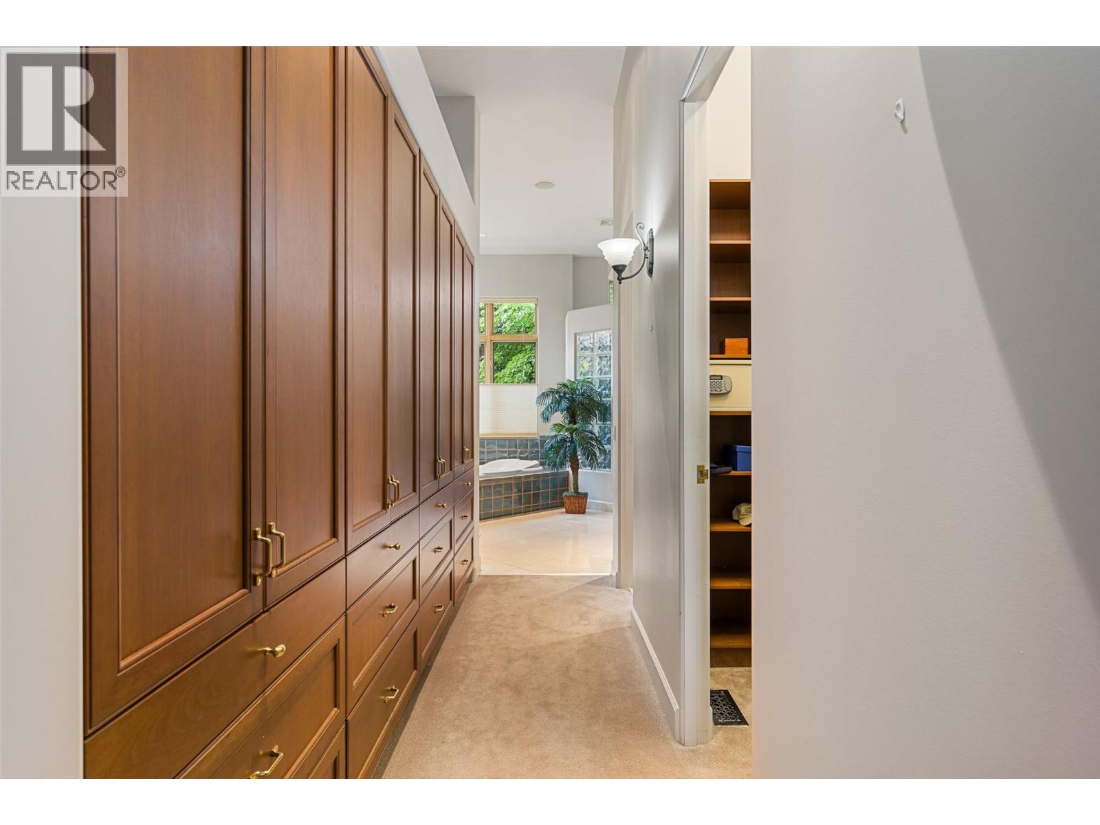4244 Hobson Road, Kelowna
