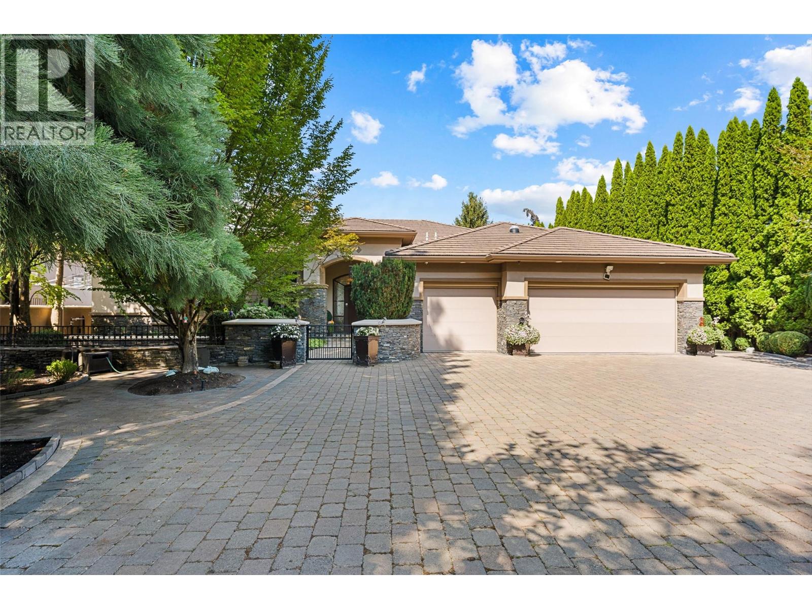 4244 Hobson Road, Kelowna